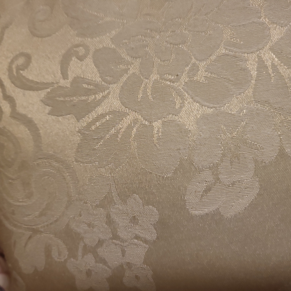 Set of two decorator pillows - Picture 7 of 8